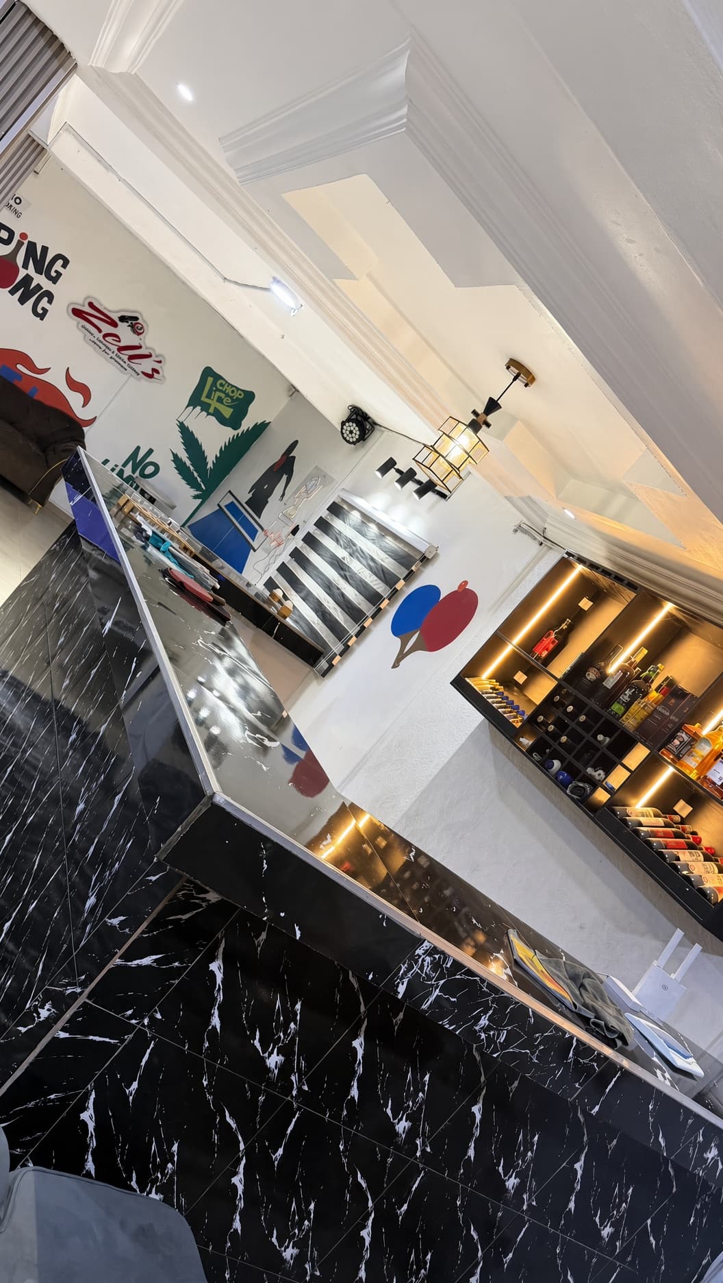 Bar